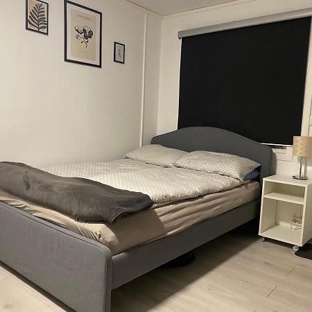 K&F Apartment Keflavík Buitenkant foto