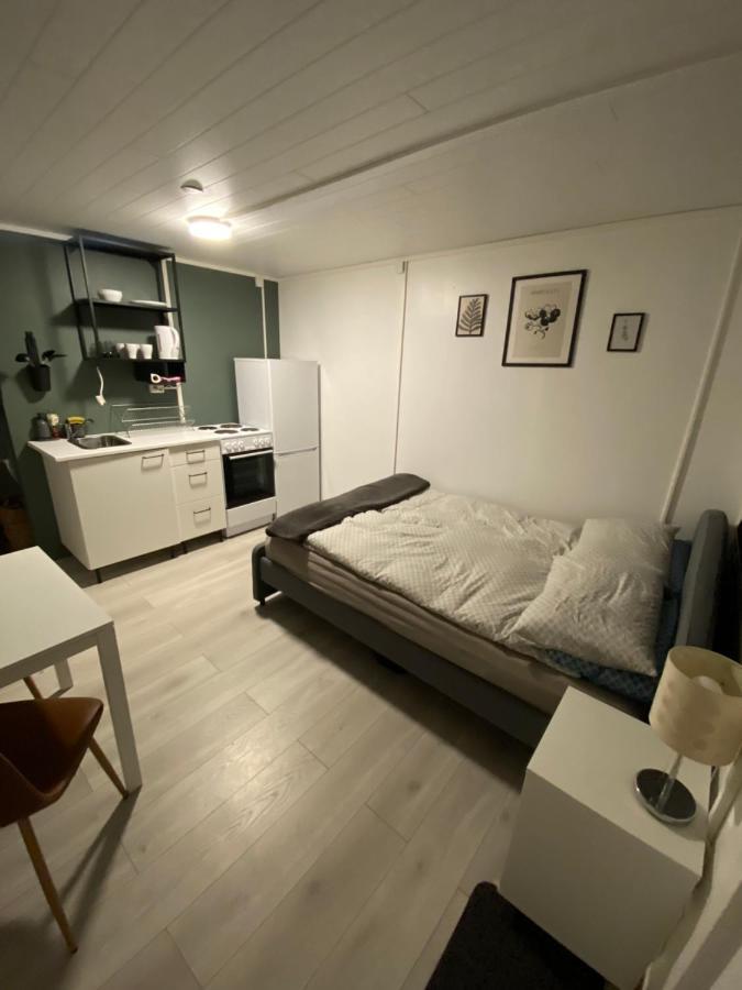 K&F Apartment Keflavík Buitenkant foto